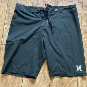 Hurley Phantom Boardshorts. Black size 34in